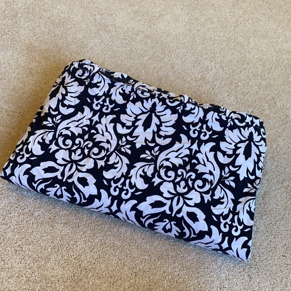 Black and white damask patterned duvet cover - Picture 2 of 8